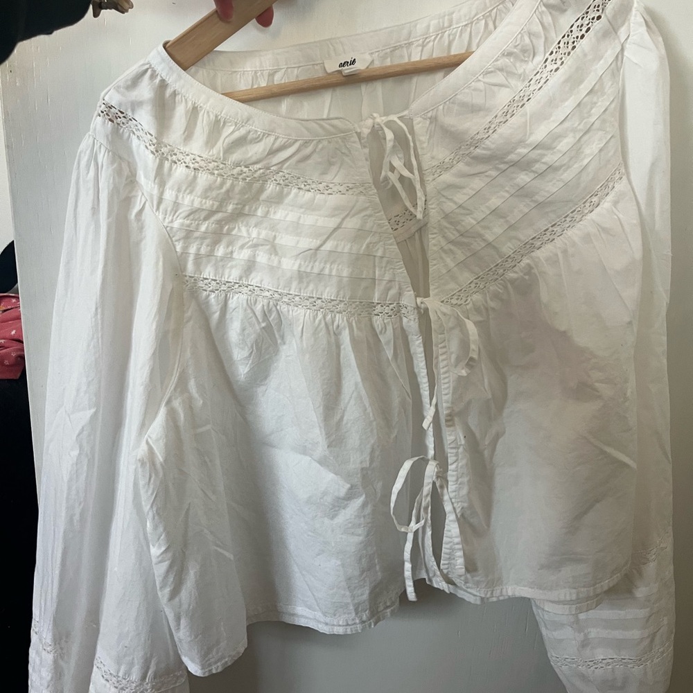 Aerie White Lace-Trimmed Blouse